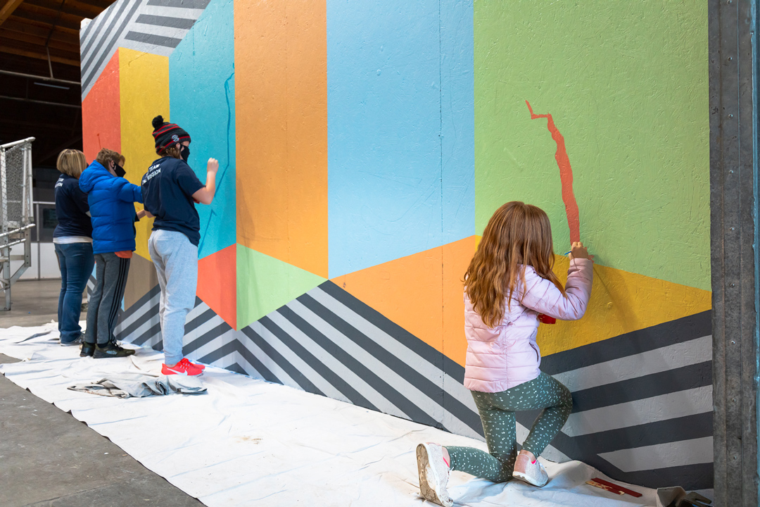kids-painting-art-we-there-yet-community-art-mural-jose-luis-vilchez
